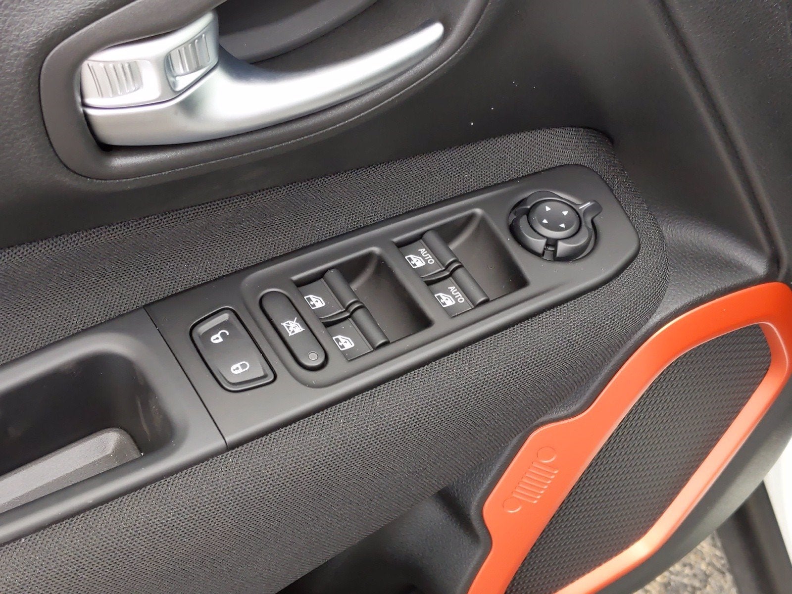 2020 Jeep Renegade RENEGADE ORANGE EDITION FWD