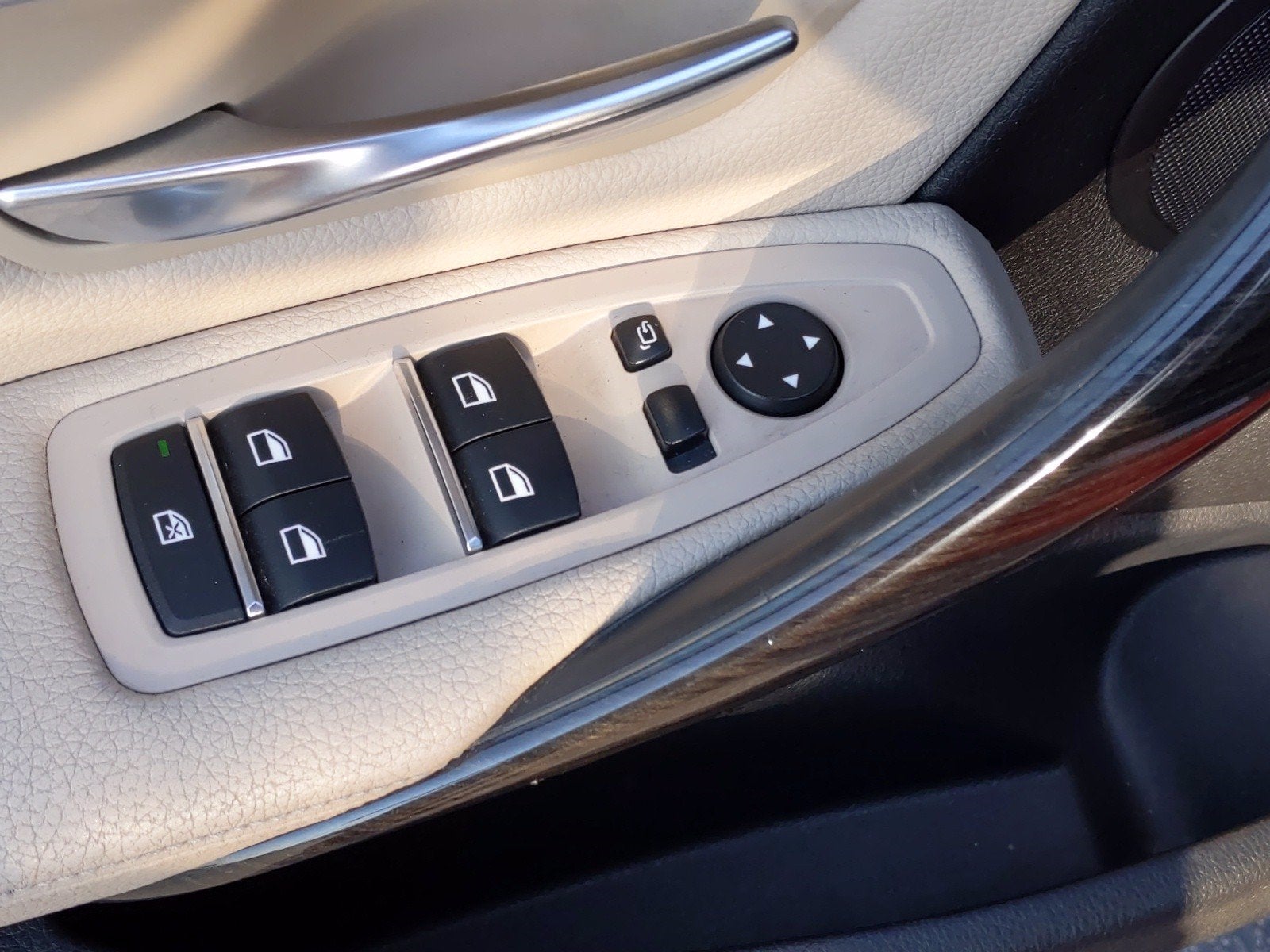 2016 BMW 3 Series 328i