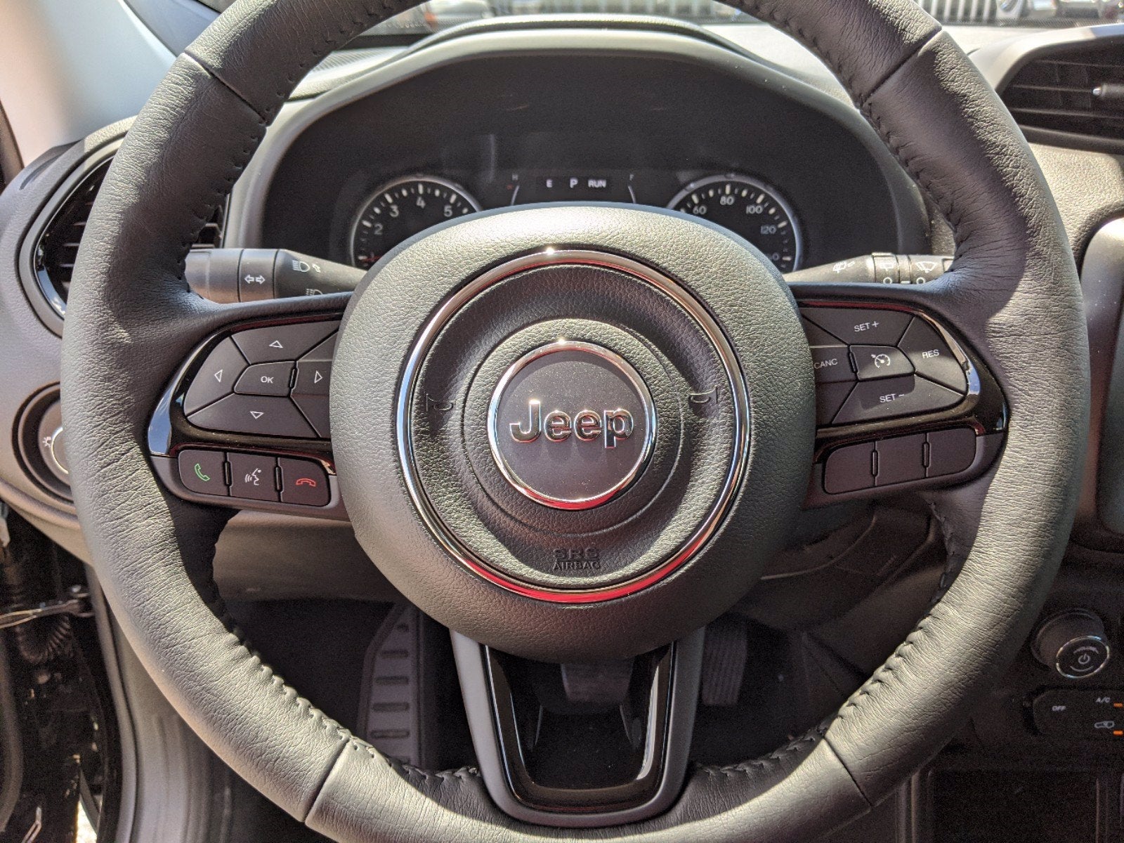 2020 Jeep Renegade RENEGADE ALTITUDE FWD