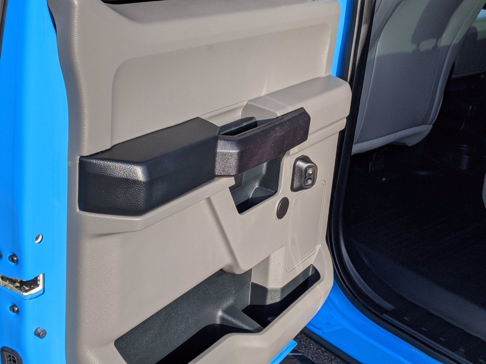 2015 Ford F-150 Base