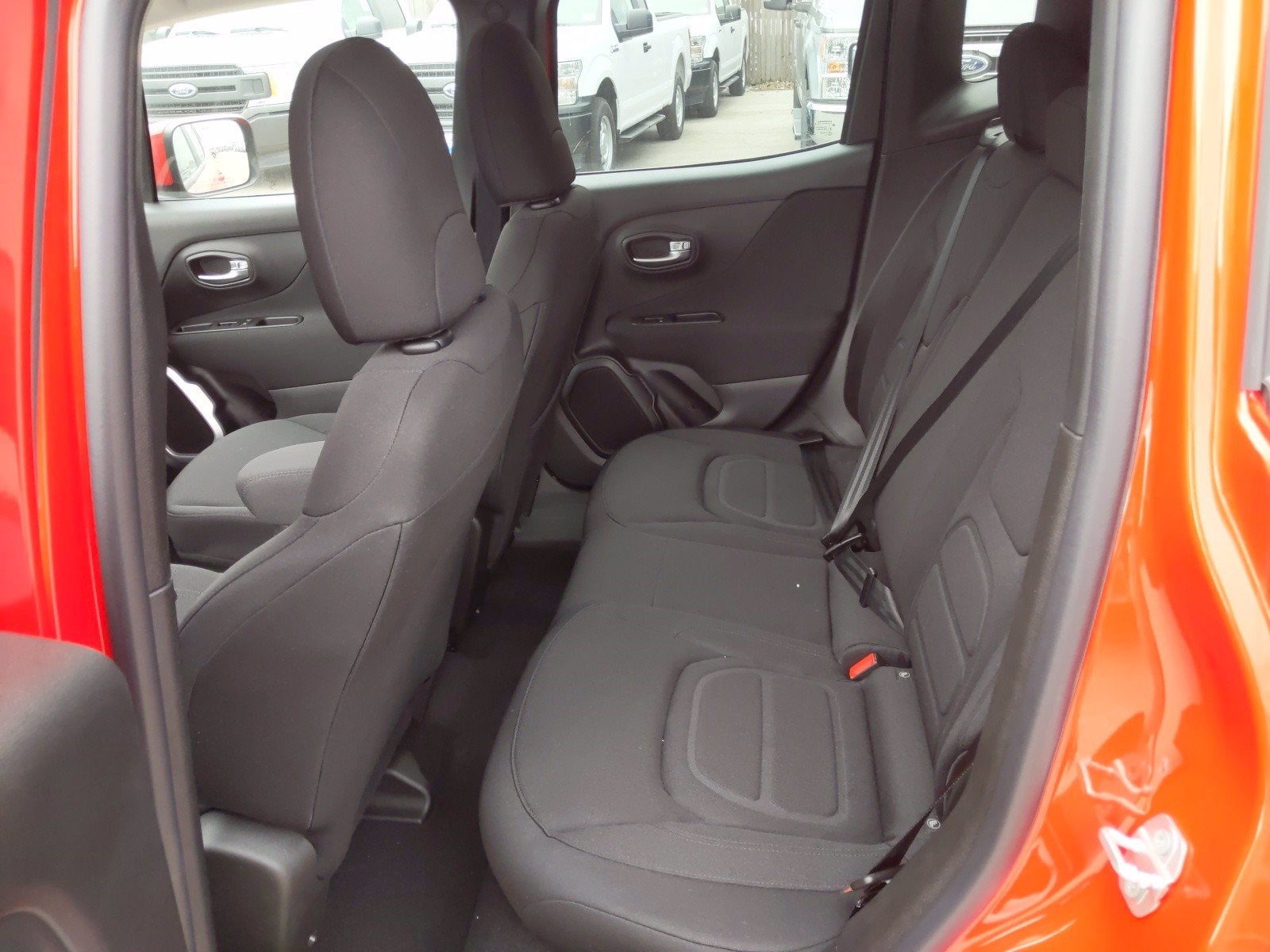 2020 Jeep Renegade RENEGADE LATITUDE FWD