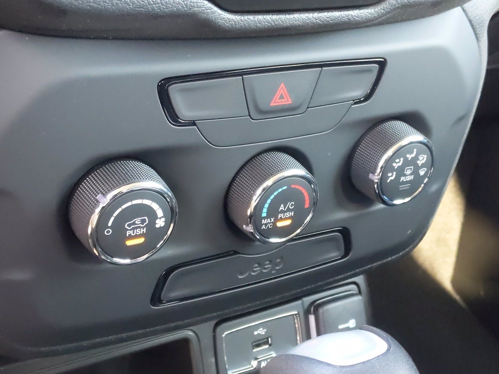 2020 Jeep Renegade RENEGADE SPORT FWD