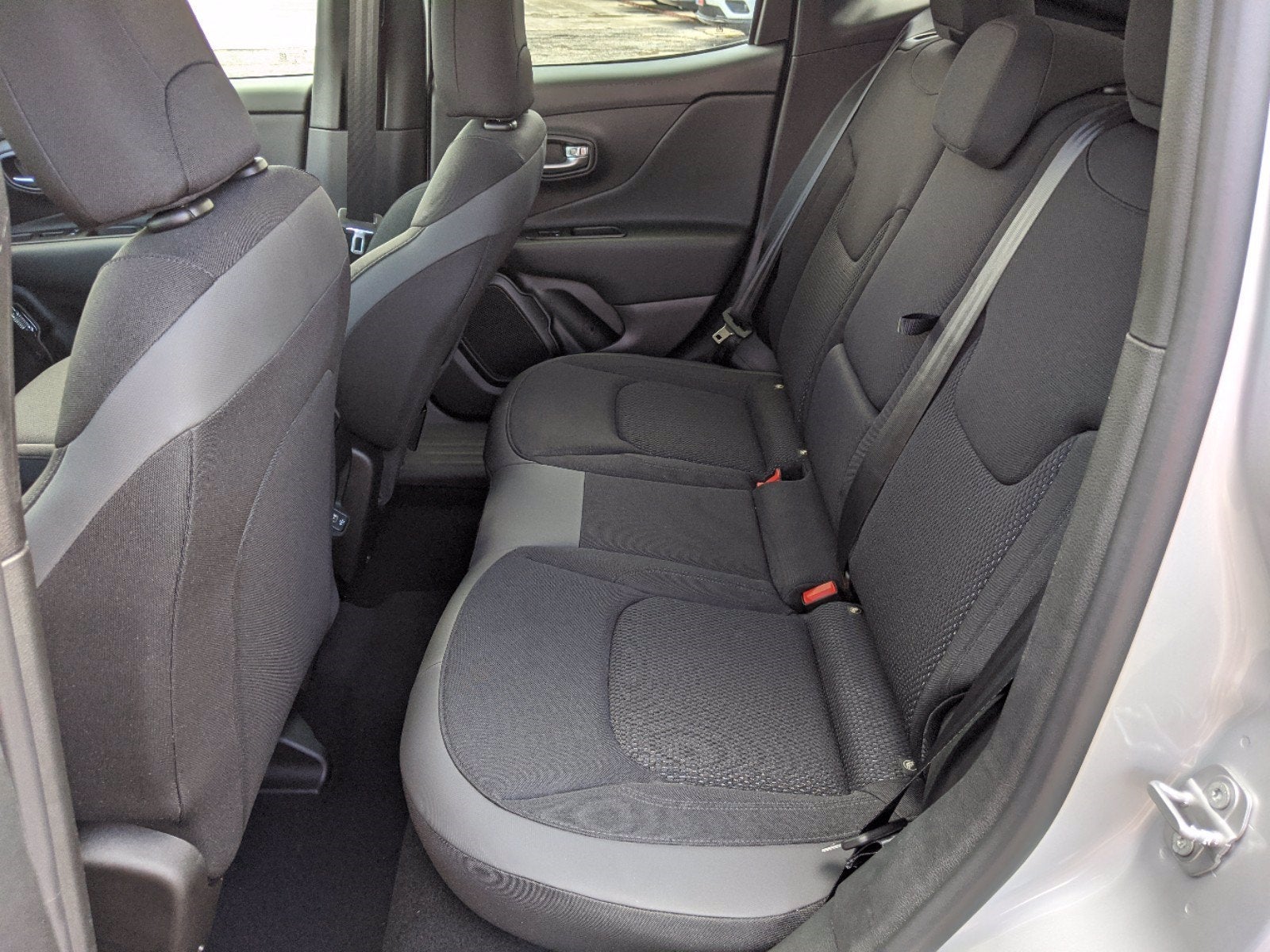 2020 Jeep Renegade RENEGADE ALTITUDE FWD