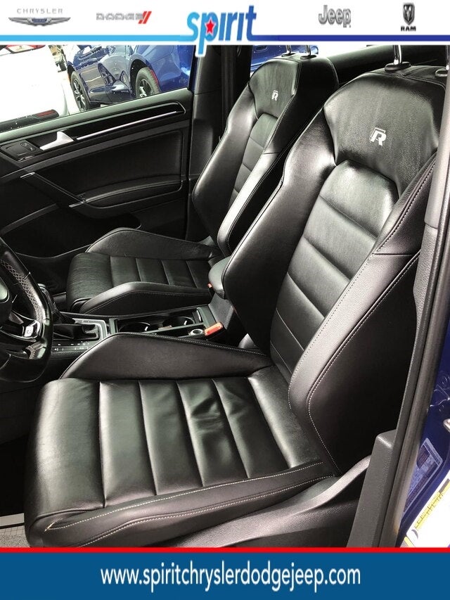 2015 Volkswagen Golf R 4-Door