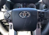 2018 Toyota Tacoma SR5 3TMAZ5CN9JM058105