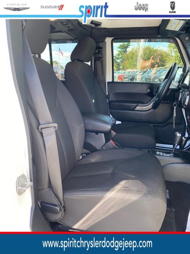 2017 Jeep Wrangler Unlimited Sport