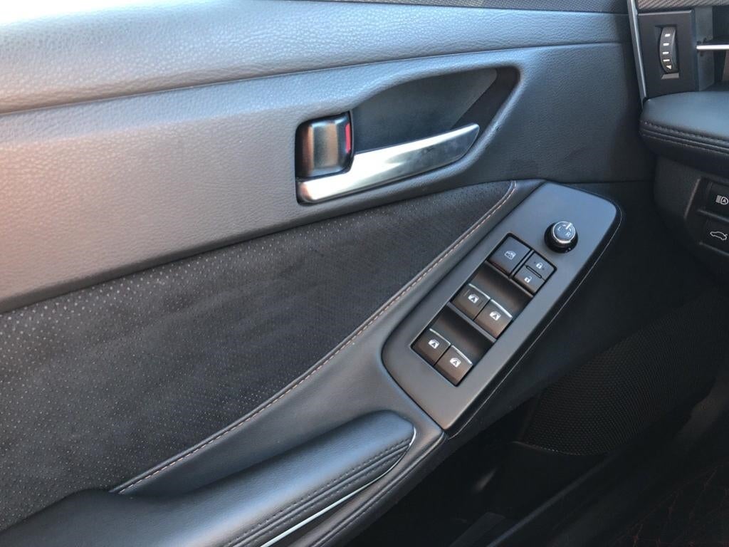 2019 Toyota Avalon XSE