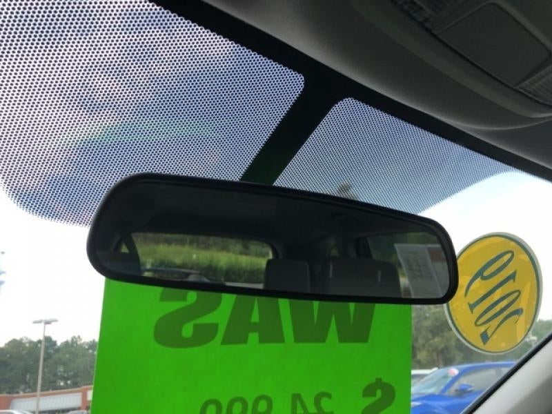 2019 Honda CR-V LX 2HKRW5H34KH418746