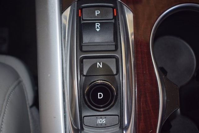 2017 Acura TLX V6 w/Technology Pkg