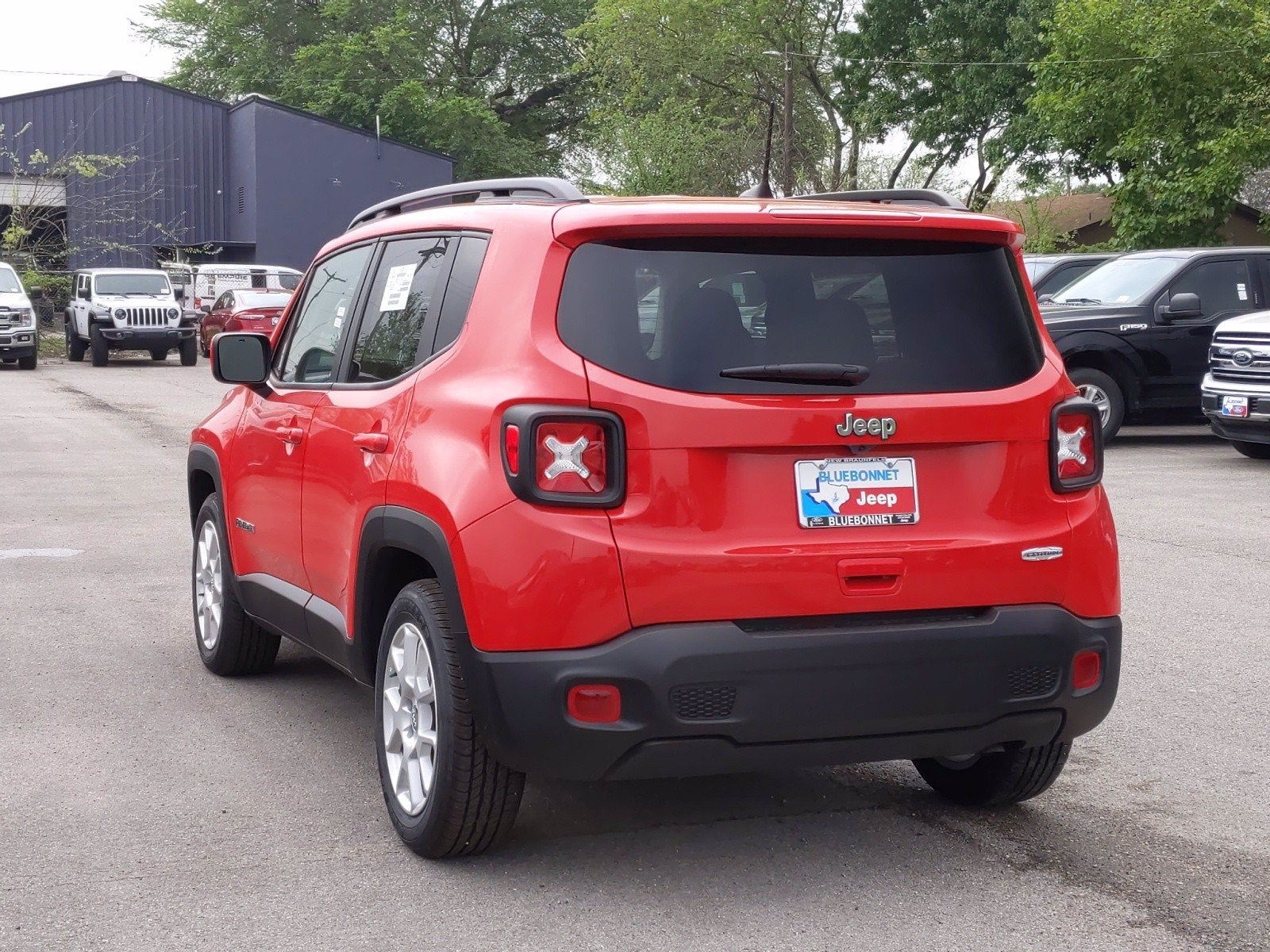 2020 Jeep Renegade RENEGADE LATITUDE FWD