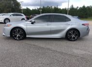 2018 Toyota Camry SE 4T1B11HK7JU129523