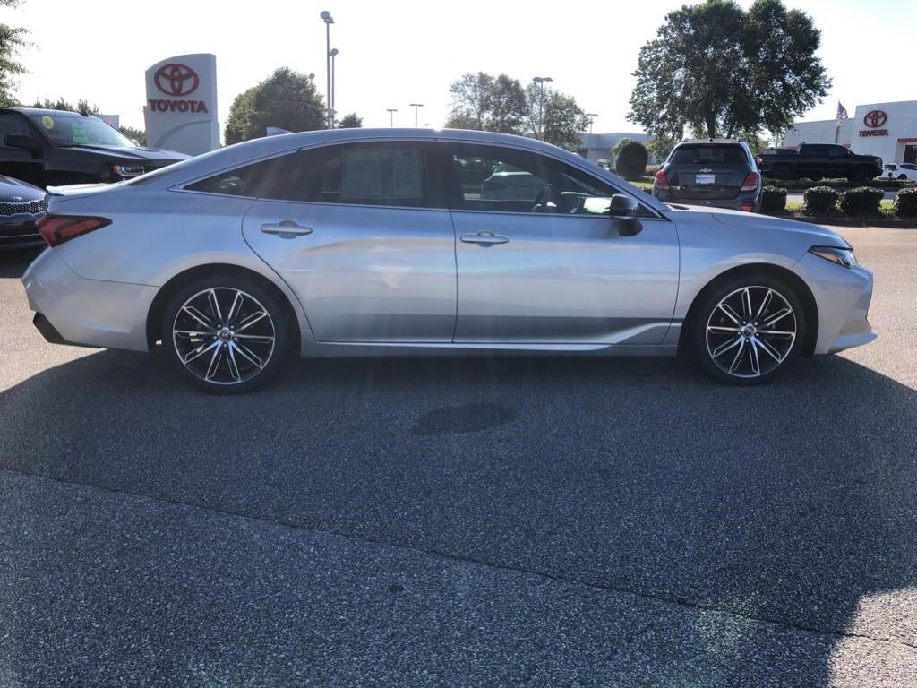 2019 Toyota Avalon XSE