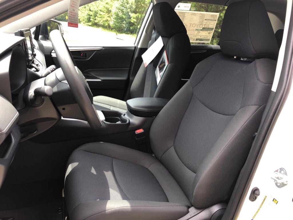 2020 Toyota RAV4 LE 2T3K1RFV9LC076458